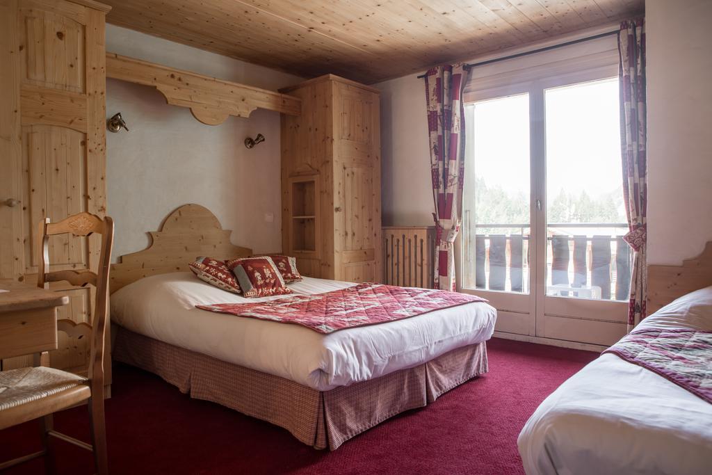 Hotel La Kinkerne Morzine Exterior photo