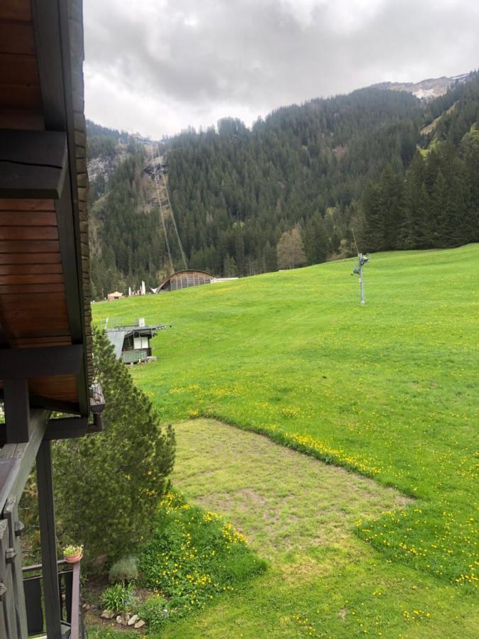 Hotel La Kinkerne Morzine Exterior photo